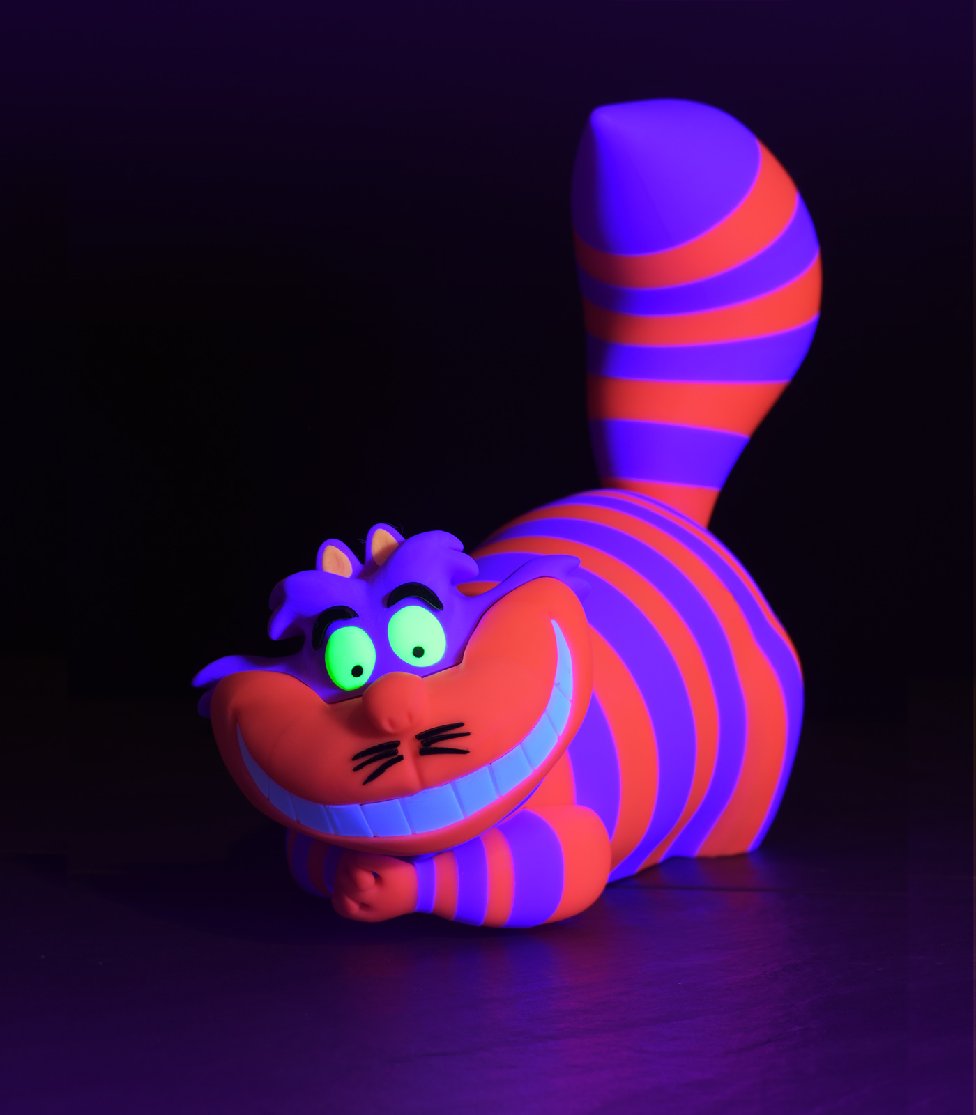 Cheshire Cat front view under UV light